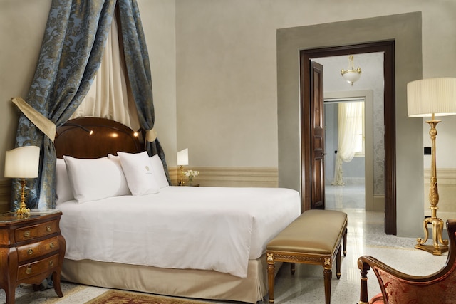 パラッツォ ポルティナリ サルヴィアティ