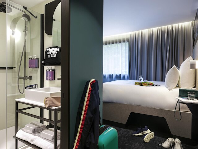 トライブ パリ ラ デファンス エスプラネード