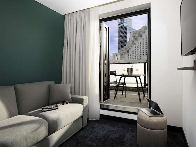 トライブ パリ ラ デファンス エスプラネード