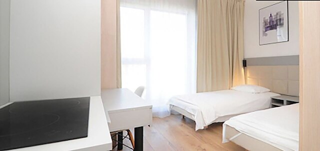 404 ルームズ ウォルスカ アパルタメント