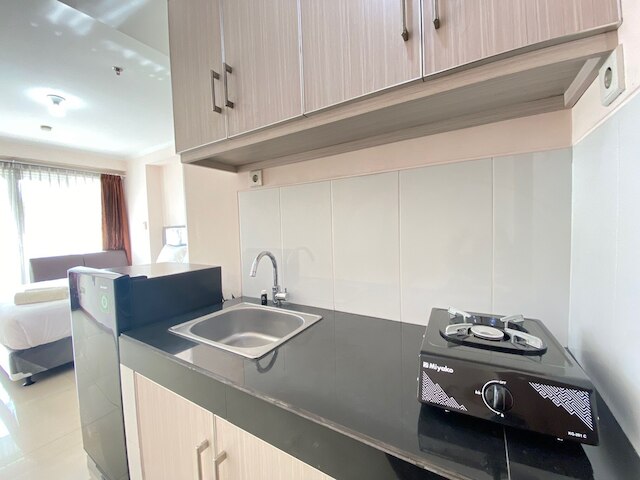 シンプリー ブライト スタジオ ルーム アット ゲートウェイ パスツール アパートメント