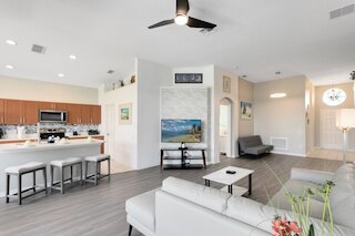 4 ベッドルーム, 3 バス, ノー リア ネイバーズ 4 ヴィラ バイ レッドオーニング