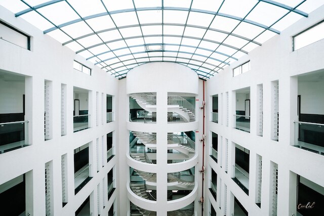 ダクシュ ザ マドゥヴァン スイーツ ドワルカ