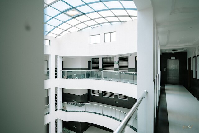 ダクシュ ザ マドゥヴァン スイーツ ドワルカ