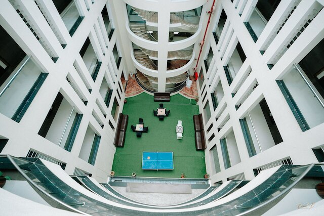 ダクシュ ザ マドゥヴァン スイーツ ドワルカ