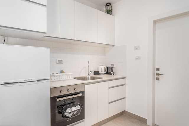 スタイリッシュ ワン ベッドR ウィズ バルコニー