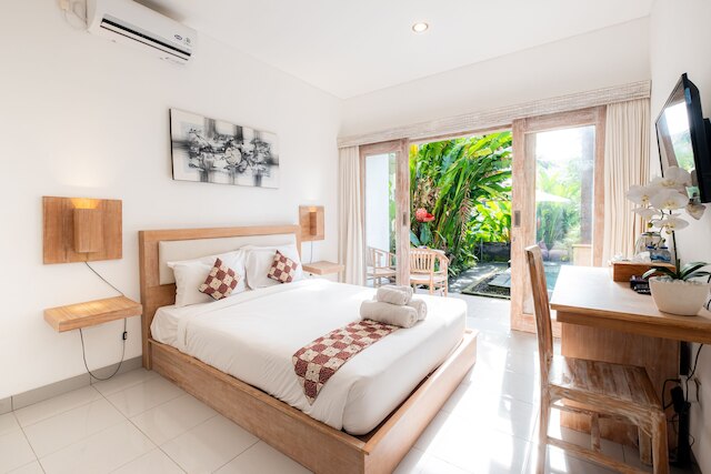 スウェタ ホームステイ バイ スパラ