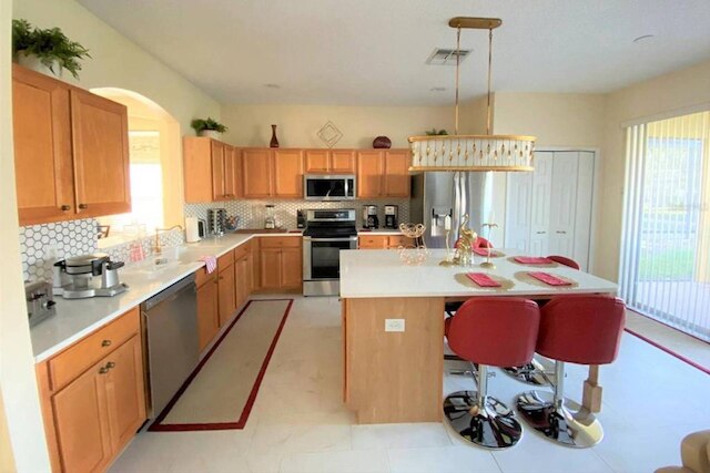 2712 エメラルド アイランド