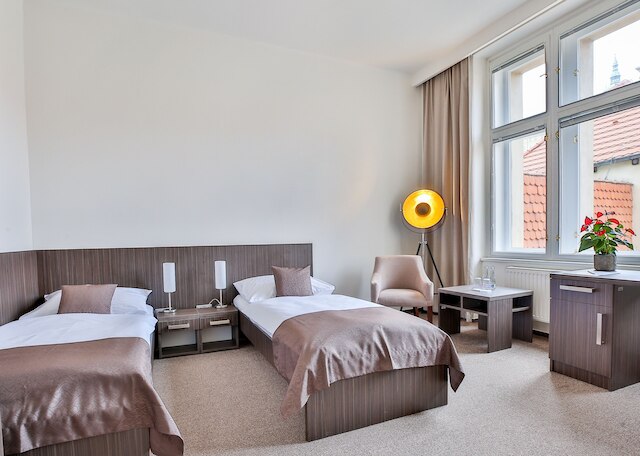 アパートメンツ エンバシー バイ LH