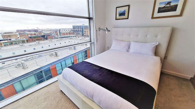 2  ベッドルーム ペントハウス ウィズ パーキング