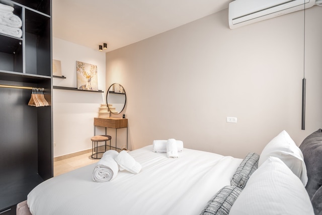 ラブリー ワン ベッドル ウィズ バルコニー