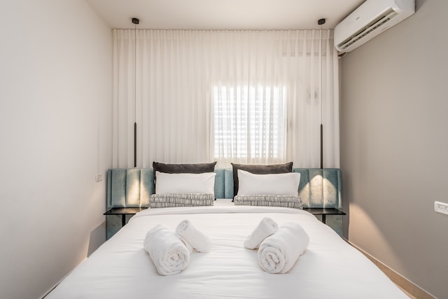 スーパーブ 1 ベッドル W バルコニー