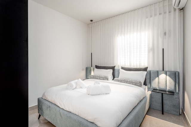 スーパーブ 1 ベッドル W バルコニー