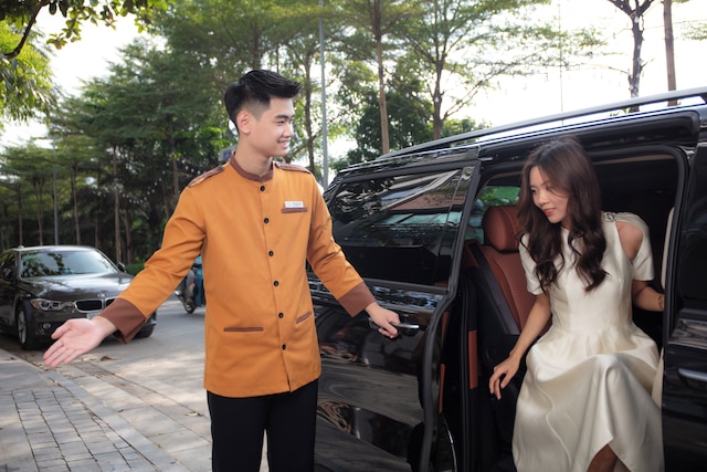 フテ バ ディン ホテル