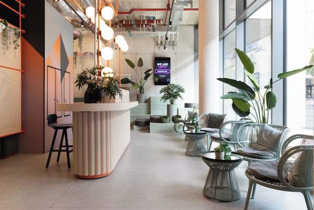 ベースキャンプ ホテル ドルトムント