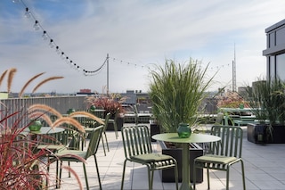 ベースキャンプ ホテル ドルトムント