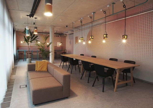 ベースキャンプ ホテル ドルトムント