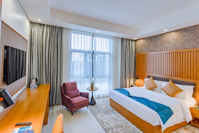 アリサ ホテル テマ