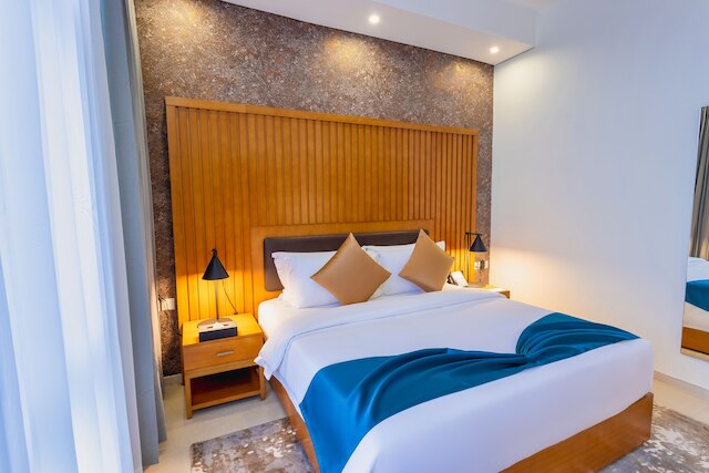 アリサ ホテル テマ