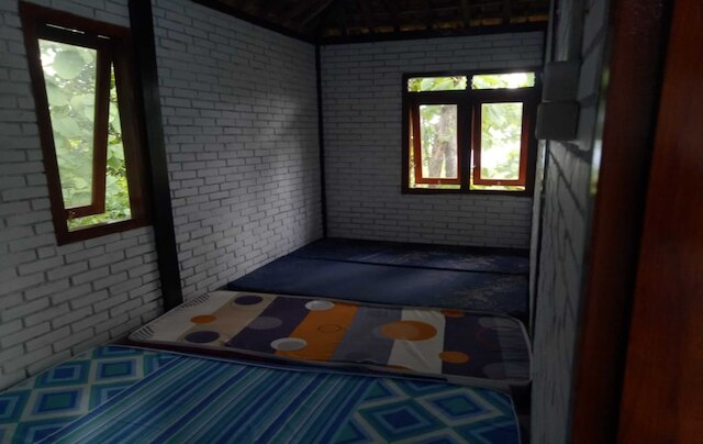 アビヤサ ホームステイ シャリア