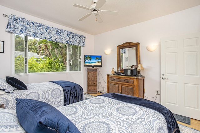 エンマラニ コート 312 2 ベッドルーム コンド バイ レッドオーニング