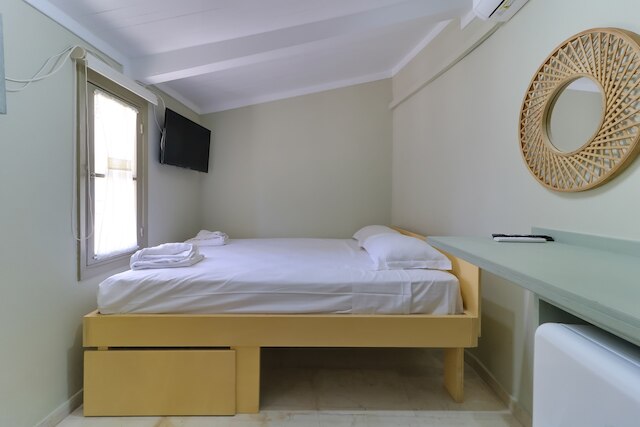 アテネビィンテージ