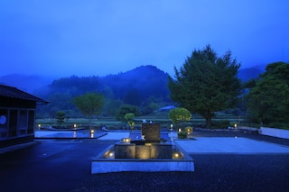 井村家別邸 月の離なれ