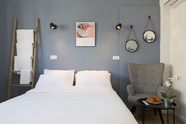 アジュ ベン イェフダ 23