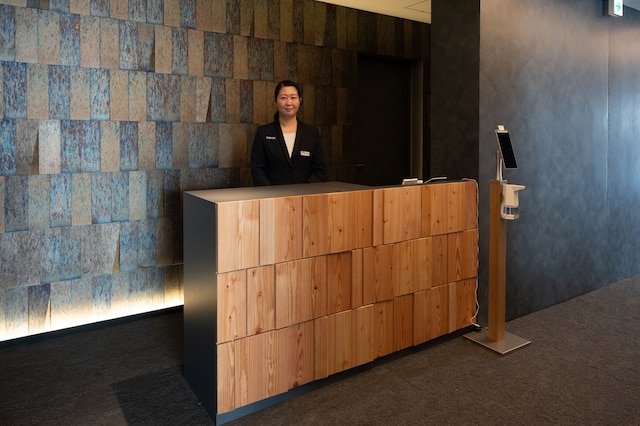 フェニックスウエスト