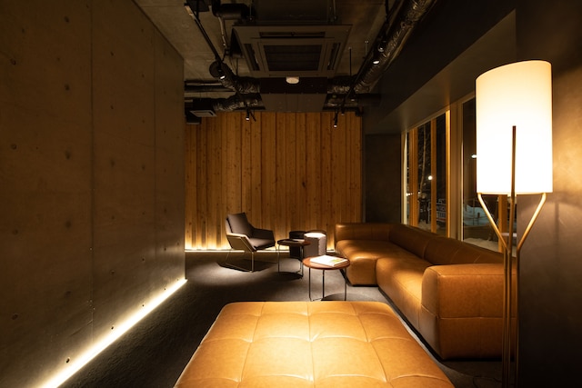 フェニックスウエスト