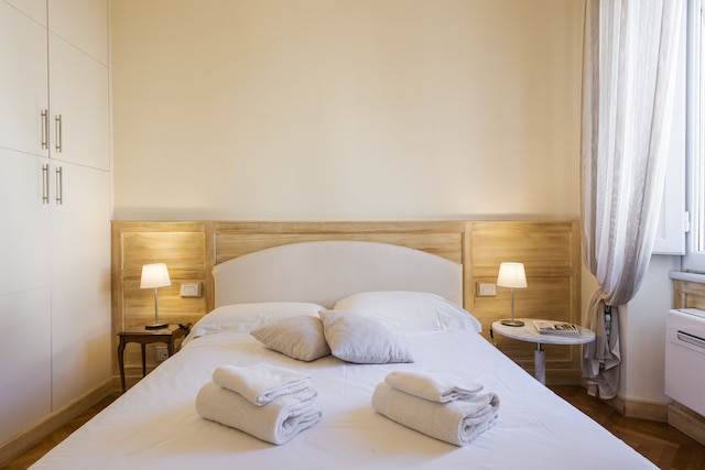 ラグジュアリー シニョーリア バイ メガ