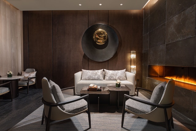 HUALUXE Shanghai Changfeng Park by IHG