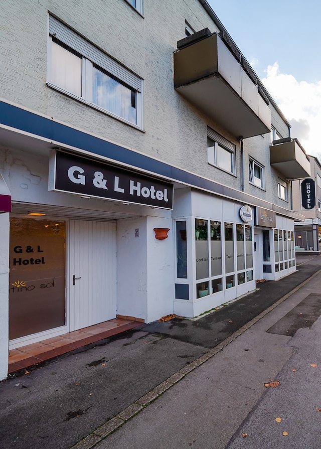 G & L ホテル