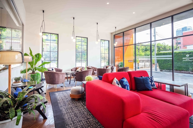 シュアステイ バイ ベストウェスタン アイコニック アリ-ジャトゥジャック