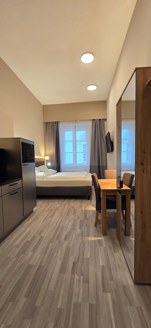 エレガンス スタジオ ウィーン