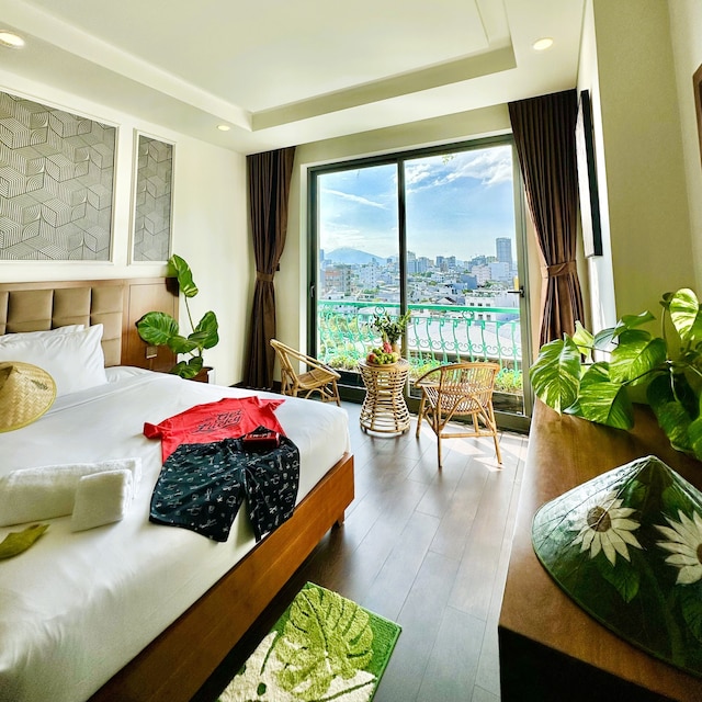 センチュリーホテル