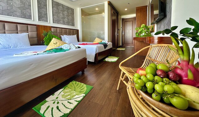 センチュリーホテル