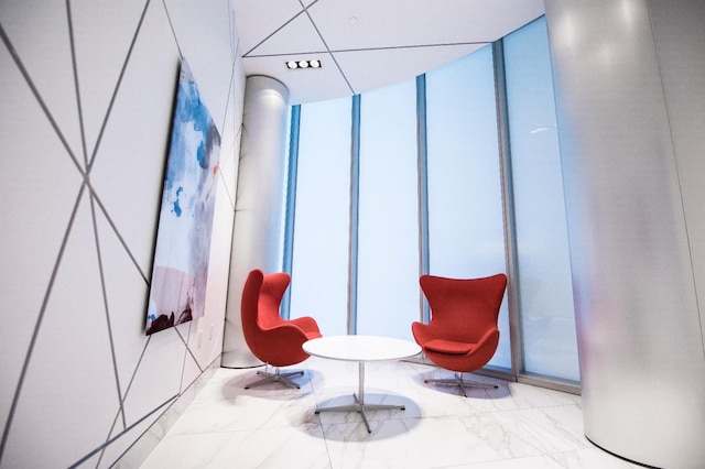 クラッシー 1 ベッドルーム コンド オン 32 フロア イン ダウンタウン