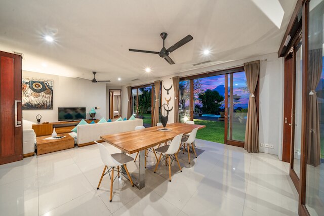 ヴィラ バランガン サンセット