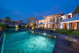 ヴィラ バランガン サンセット