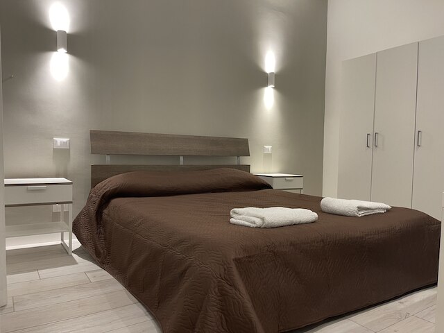 レ ディモーレ ラグジュアリー ルームズ