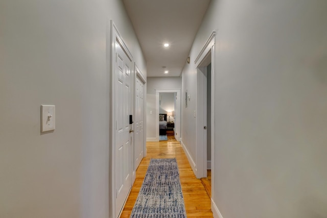 スペーシャス 2Bル 1バー フリー パーキング 3D ツアー