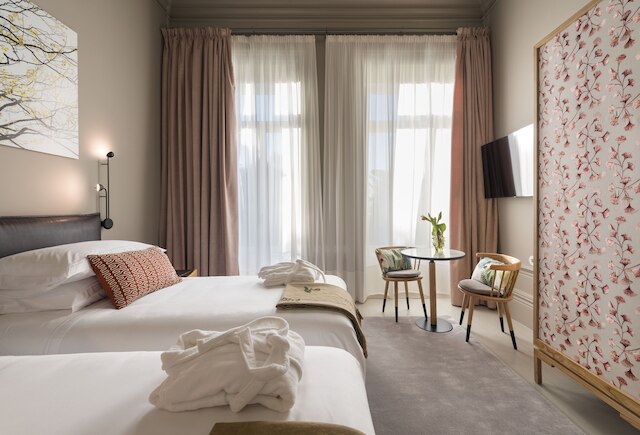 "アンロックホテルズのジャルダン・ド・ポルト"