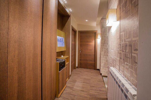 クラシック コンフォート ルーム ナプルズ シティ センター