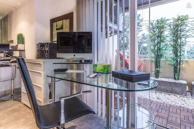 ダシリ ビーチ アパートメント ウォンガマット