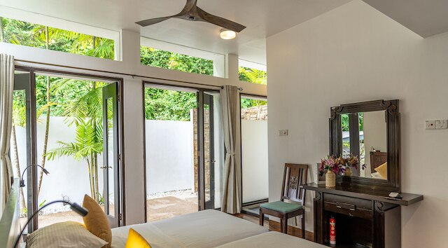 ヴィラ  4 ラグジュアリー プライベート プール ヴィラ