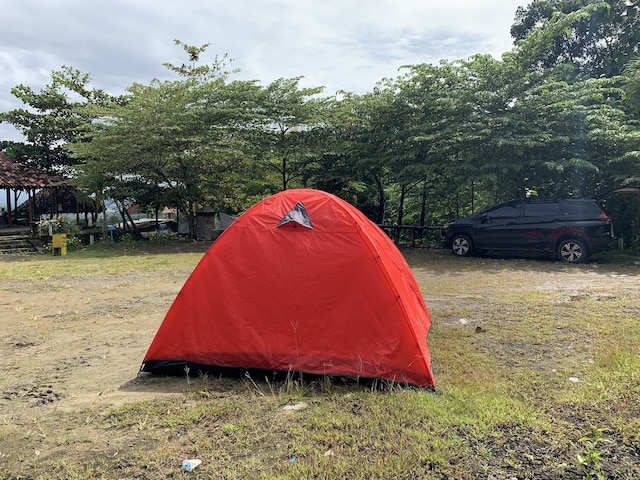 キャンピング グラウンド ブキッ トンパック