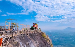 キャンピング グラウンド ブキッ トンパック