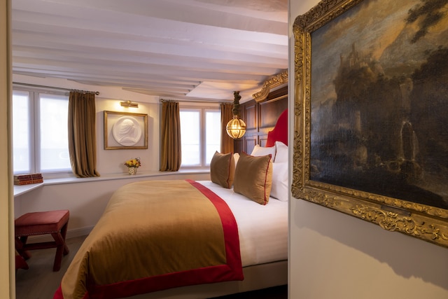 メゾン カーディナル フルステンベルグ