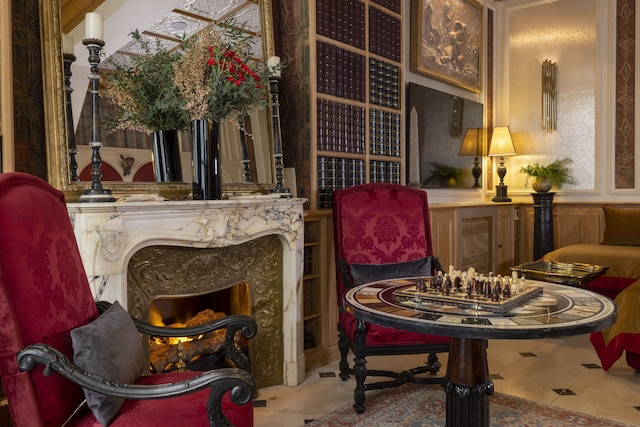 メゾン カーディナル フルステンベルグ